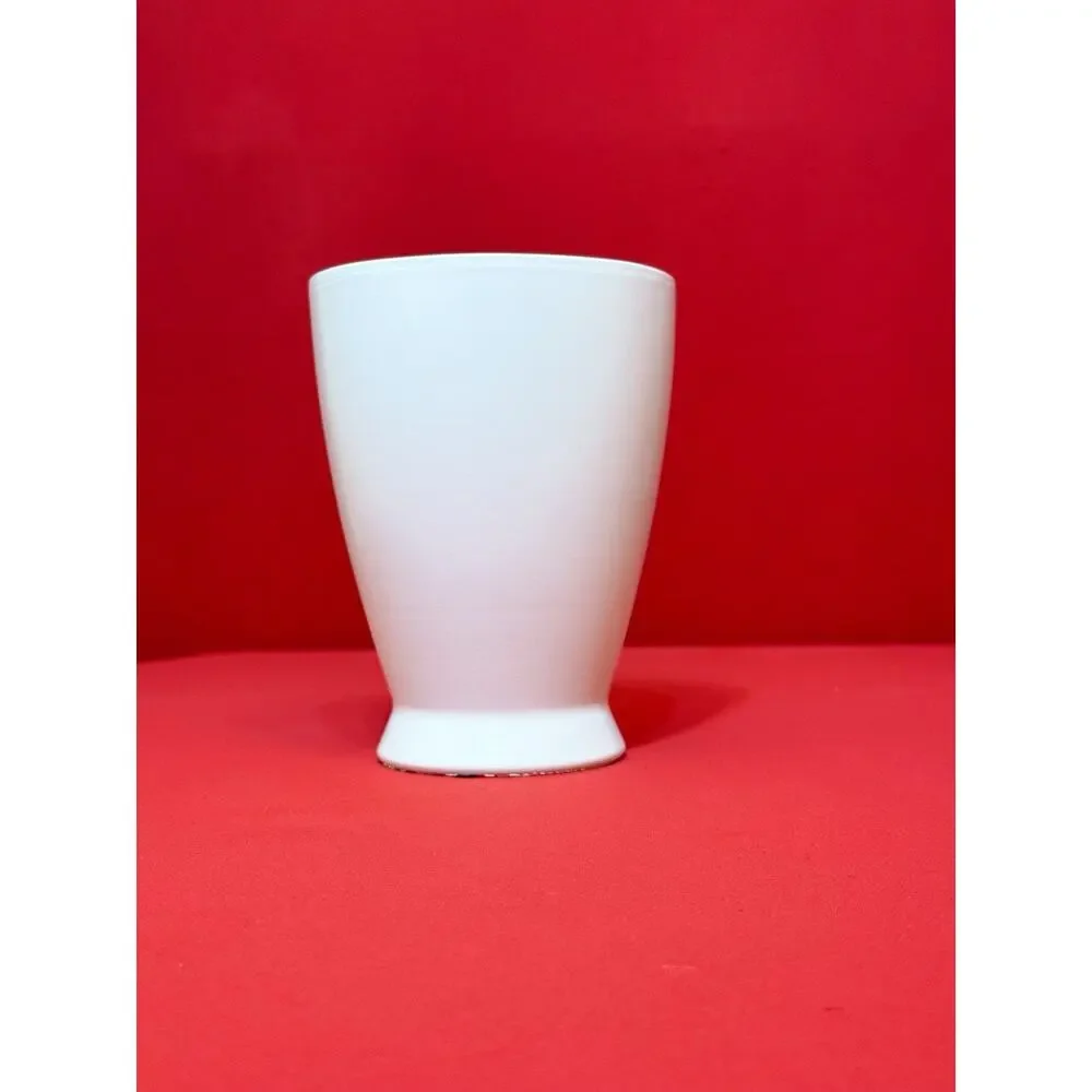 5x6.5”  White Ceramic Flower Orchid Pot